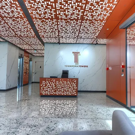 Towarowa Towers Апартаменты *