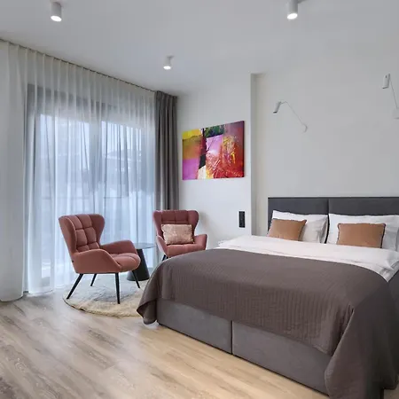 Towarowa Towers Апартаменты