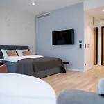 Towarowa Towers Appartement *
