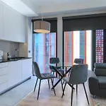 Towarowa Towers Appartement Varsovie