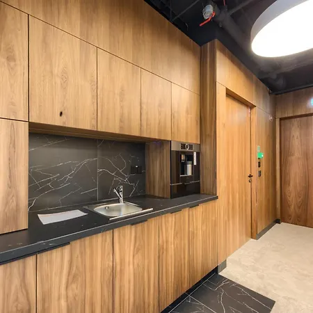 Towarowa Towers Varsovia