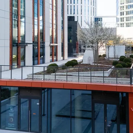 Apartamento Towarowa Towers Varsovia