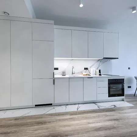 Towarowa Towers Varsovia