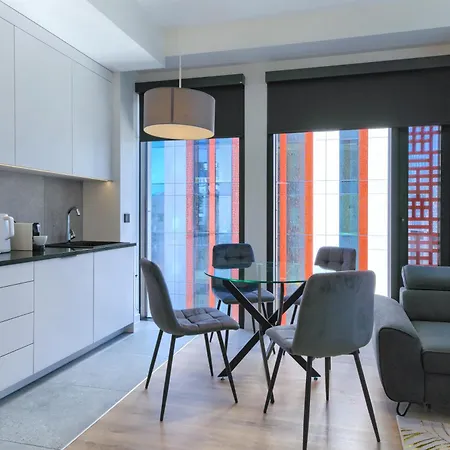 Towarowa Towers Apartment Warsaw