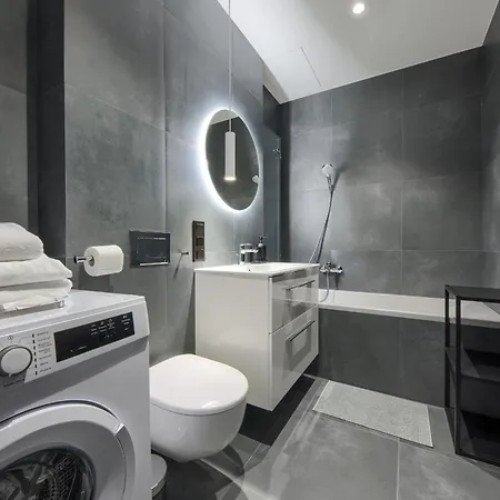 Apartamento Towarowa Towers Varsovia