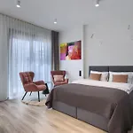 Towarowa Towers Apartamento