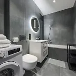 Apartamento Towarowa Towers Varsovia
